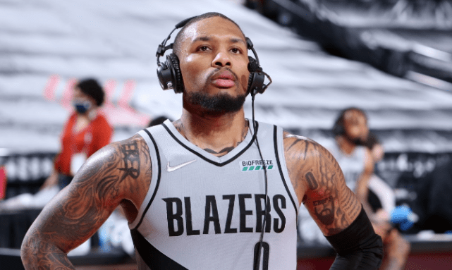 ayx-JackeyLove在巴塞罗那比赛中败北，败北引发热议！比赛高潮迭起