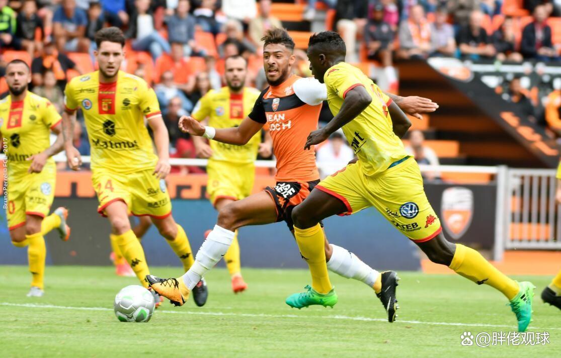 包含西汉姆迎亚冠关键赛；加时末段止住颓势；信心回归；数据趋势出现新变化的词条